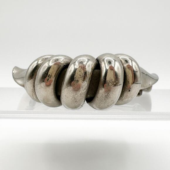 1940s H. Pomerantz Huge Epic Silver Tone Modernist Brooch MCM Biomorphic Bow - Picture 5 of 13